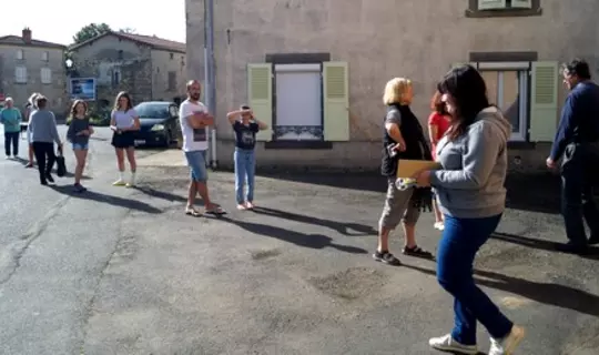 Op&eacute;ration distribution de masques &agrave; Bouzel